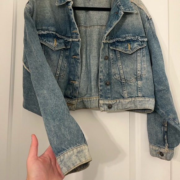 Free People Distressed Denim Jacket Womens Size Small - Picture 3 of 5
